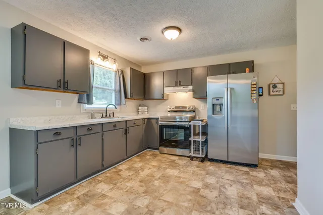 $241,000 | 313 Colonial Drive, Rogersville, TN 37857