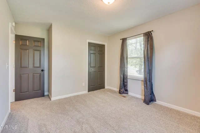 $241,000 | 313 Colonial Drive, Rogersville, TN 37857