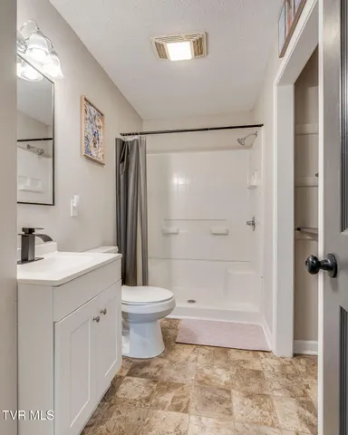 $241,000 | 313 Colonial Drive, Rogersville, TN 37857