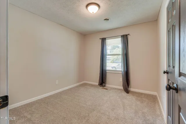 $241,000 | 313 Colonial Drive, Rogersville, TN 37857