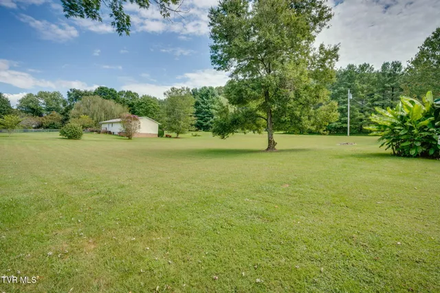 $241,000 | 313 Colonial Drive, Rogersville, TN 37857