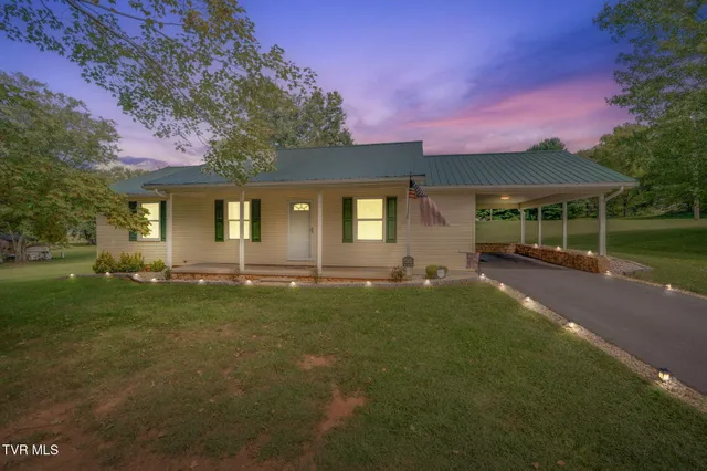 $241,000 | 313 Colonial Drive, Rogersville, TN 37857