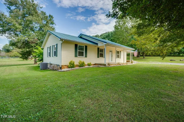 $241,000 | 313 Colonial Drive, Rogersville, TN 37857