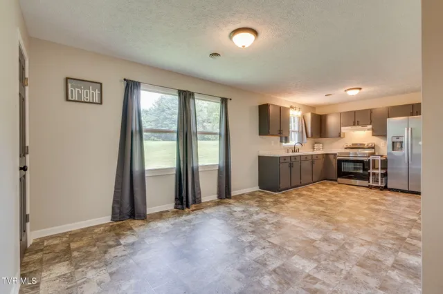 $241,000 | 313 Colonial Drive, Rogersville, TN 37857