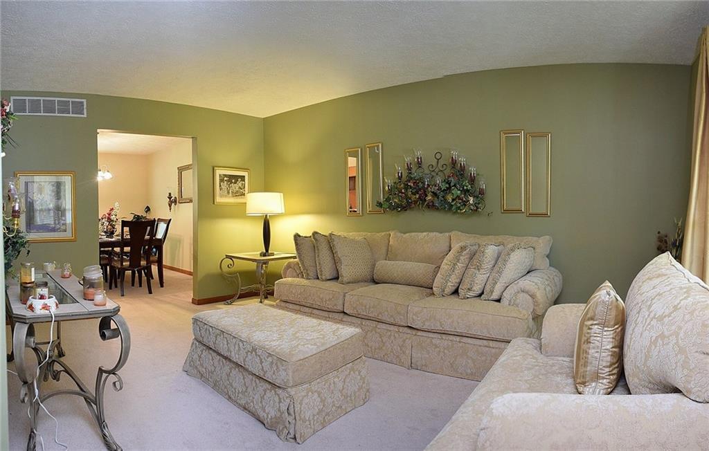 7717 Castle Ridge Court Indianapolis, IN 46256 - Photo 3 of 24 Gallery Image 3