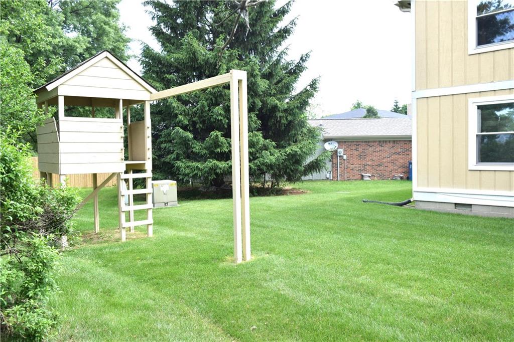 7717 Castle Ridge Court Indianapolis, IN 46256 - Photo 22 of 24 Gallery Image 22