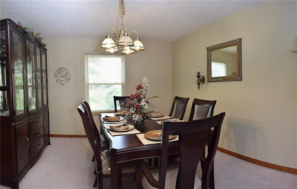 7717 Castle Ridge Court Indianapolis, IN 46256 - Photo 4 of 24 Gallery Image 4