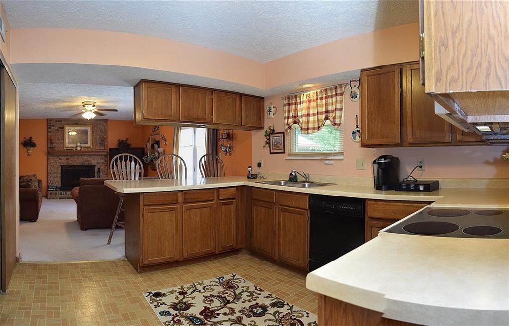 7717 Castle Ridge Court Indianapolis, IN 46256 - Photo 9 of 24 Gallery Image 9