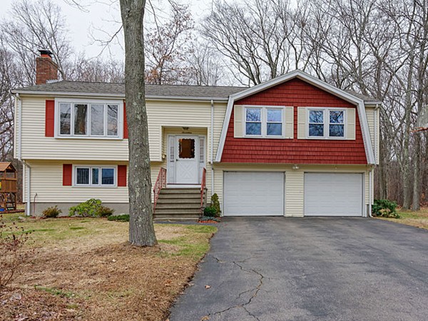 17 Pumpkin Pine Road Natick, MA 01702 - Photo 1 of 17 Gallery Image 1