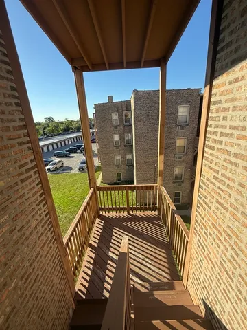 $174,500 | 10905 South Longwood Drive, Unit 3, Chicago, IL 60643