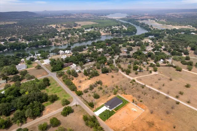 $2,300 | 223 Timberline Drive, Burnet, TX 78611