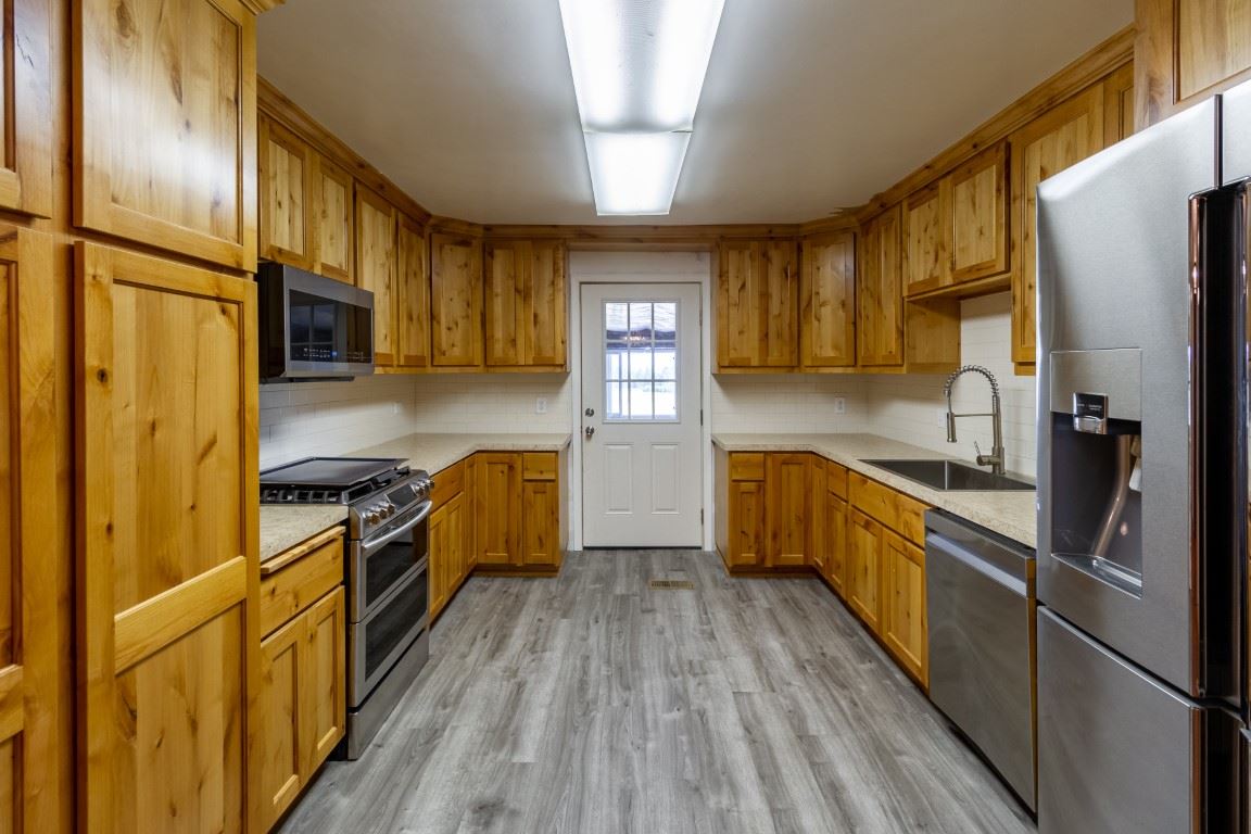 30522 North Mill Road Deer Park, WA 99006 - Photo 3 of 36 Gallery Image 3