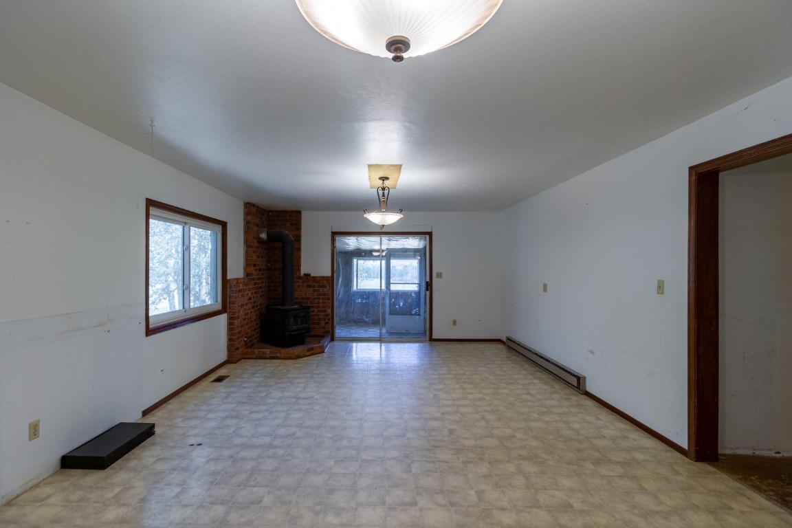 30522 North Mill Road Deer Park, WA 99006 - Photo 8 of 36 Gallery Image 8