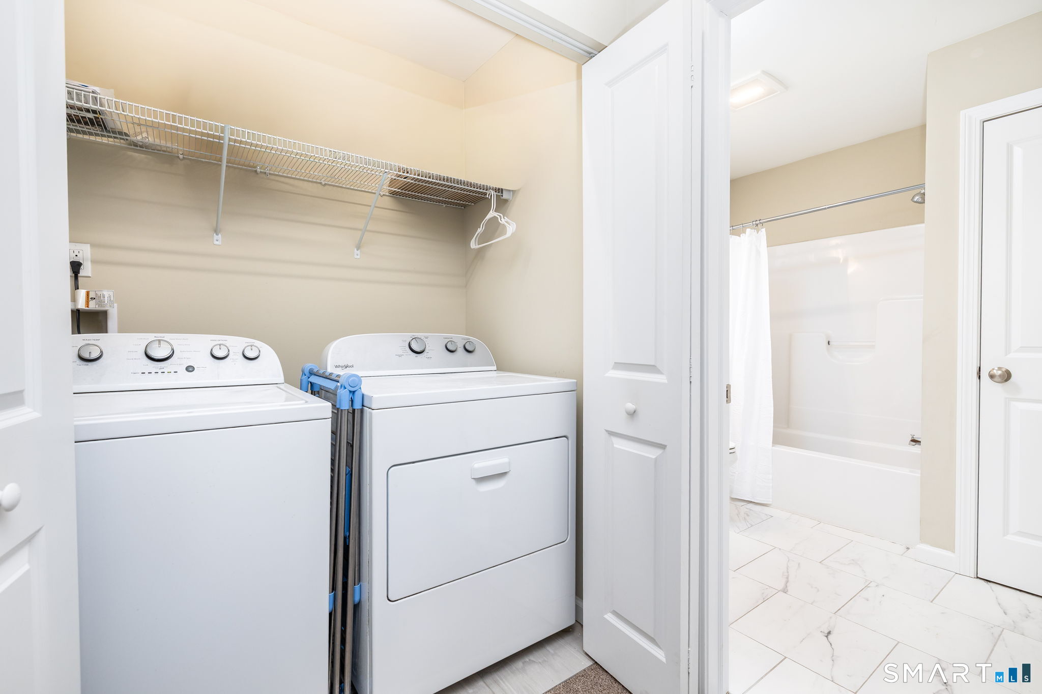 365 Allentown Road, Unit 34 Bristol, CT 06010 - Photo 33 of 43 a utility room with dryer and washer