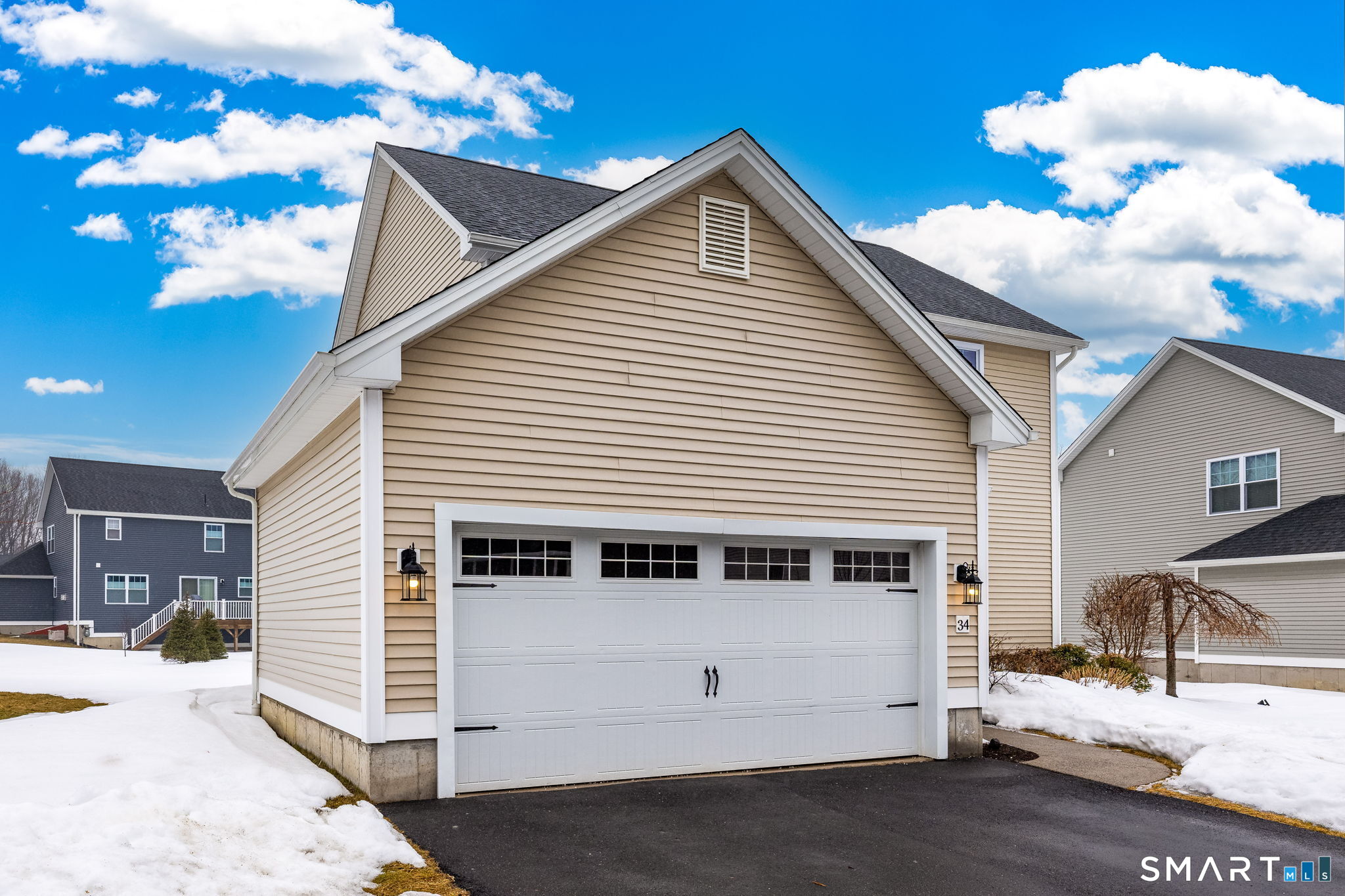 365 Allentown Road, Unit 34 Bristol, CT 06010 - Photo 37 of 43 a view of a white house