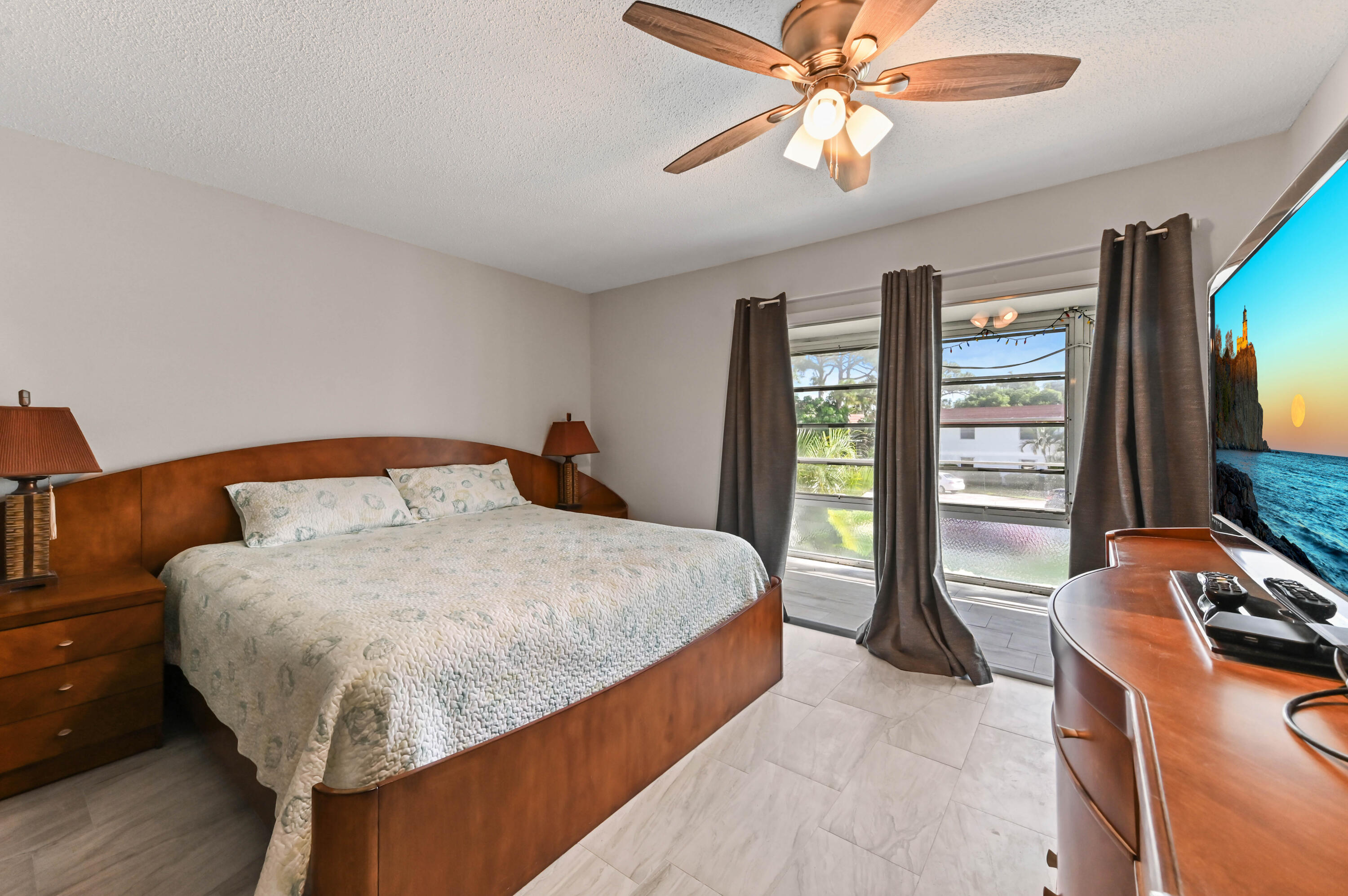 2600 Southeast Ocean Boulevard, Unit AA8 Stuart, FL 34996 - Photo 14 of 36 14 Bedroom 01