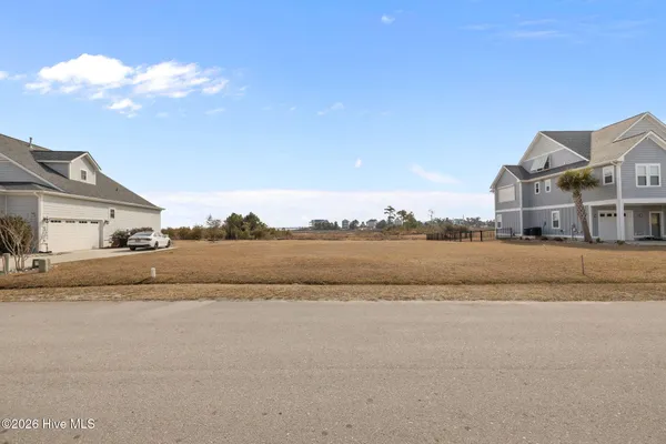 $310,000 | 506 Lanyard Drive, Newport, NC 28570