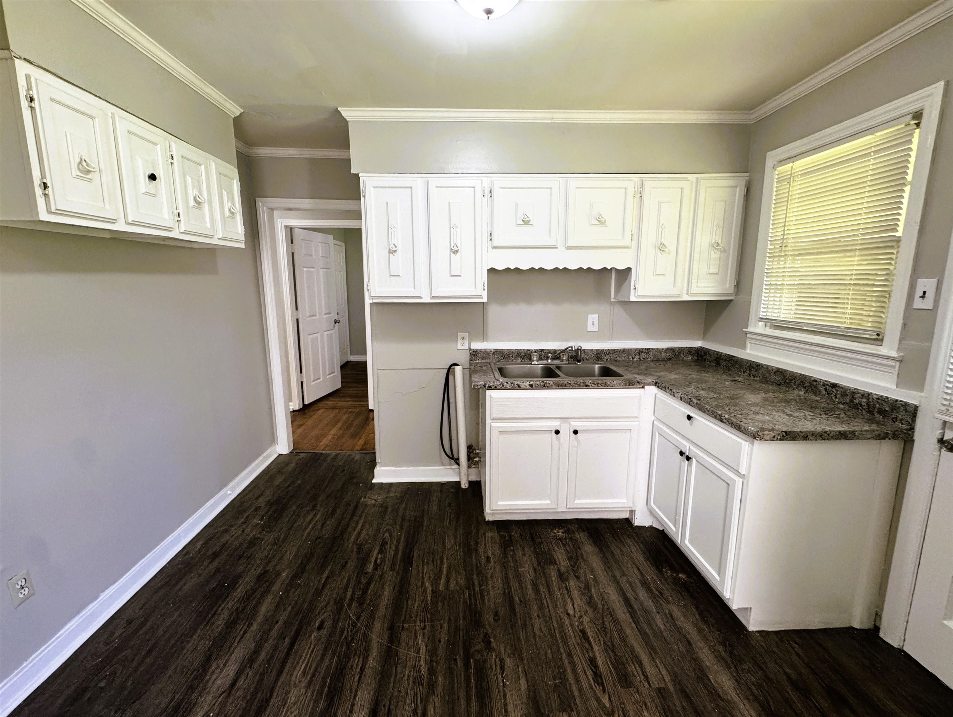 4100 Vaughn Road Memphis, TN 38122 - Photo 6 of 13