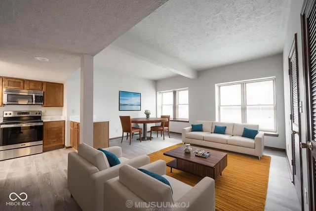 $799 | 3707 North Meridian Street, Unit 2C, Indianapolis, IN 46208