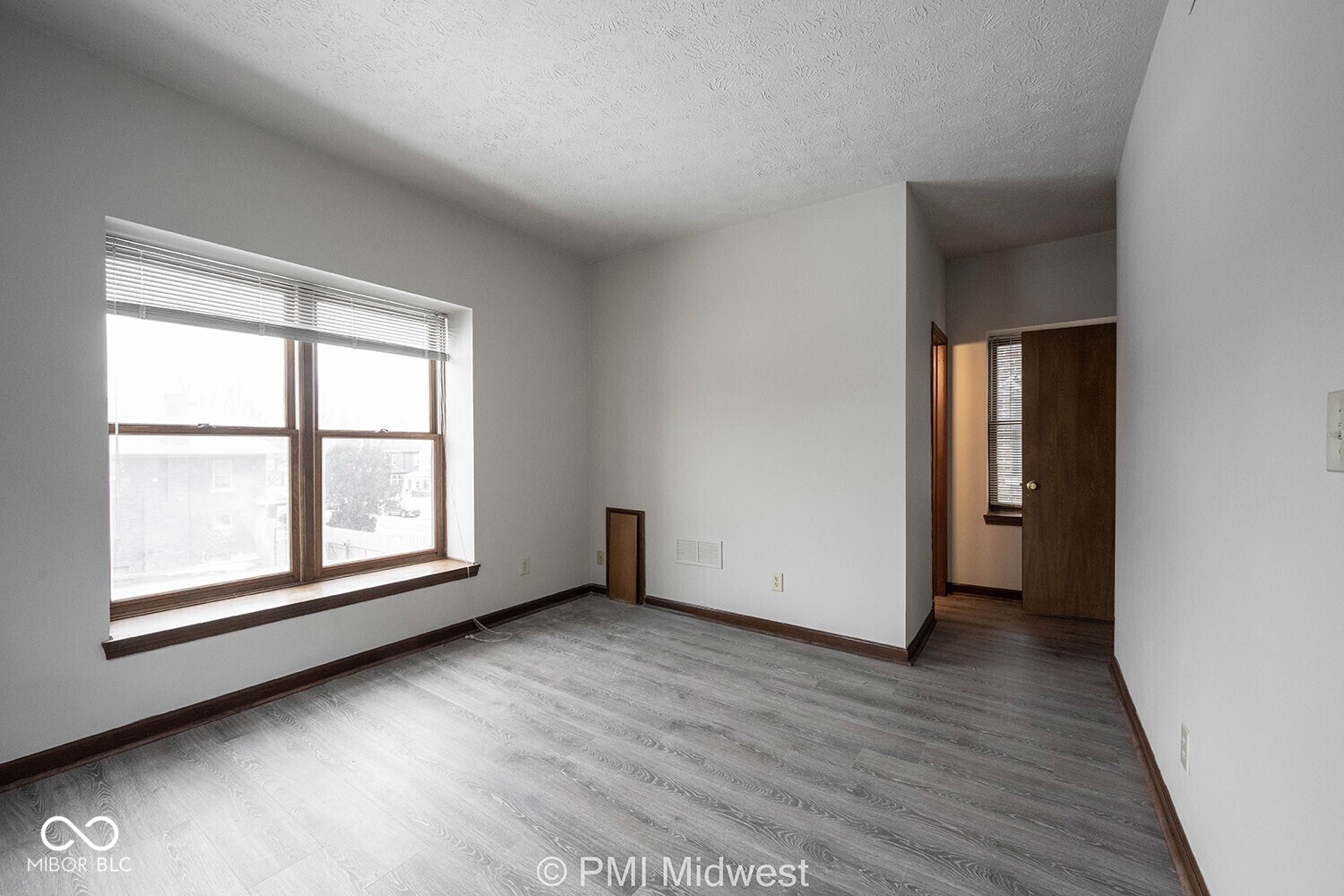 3707 North Meridian Street, Unit 2C Indianapolis, IN 46208 - Photo 9 of 14