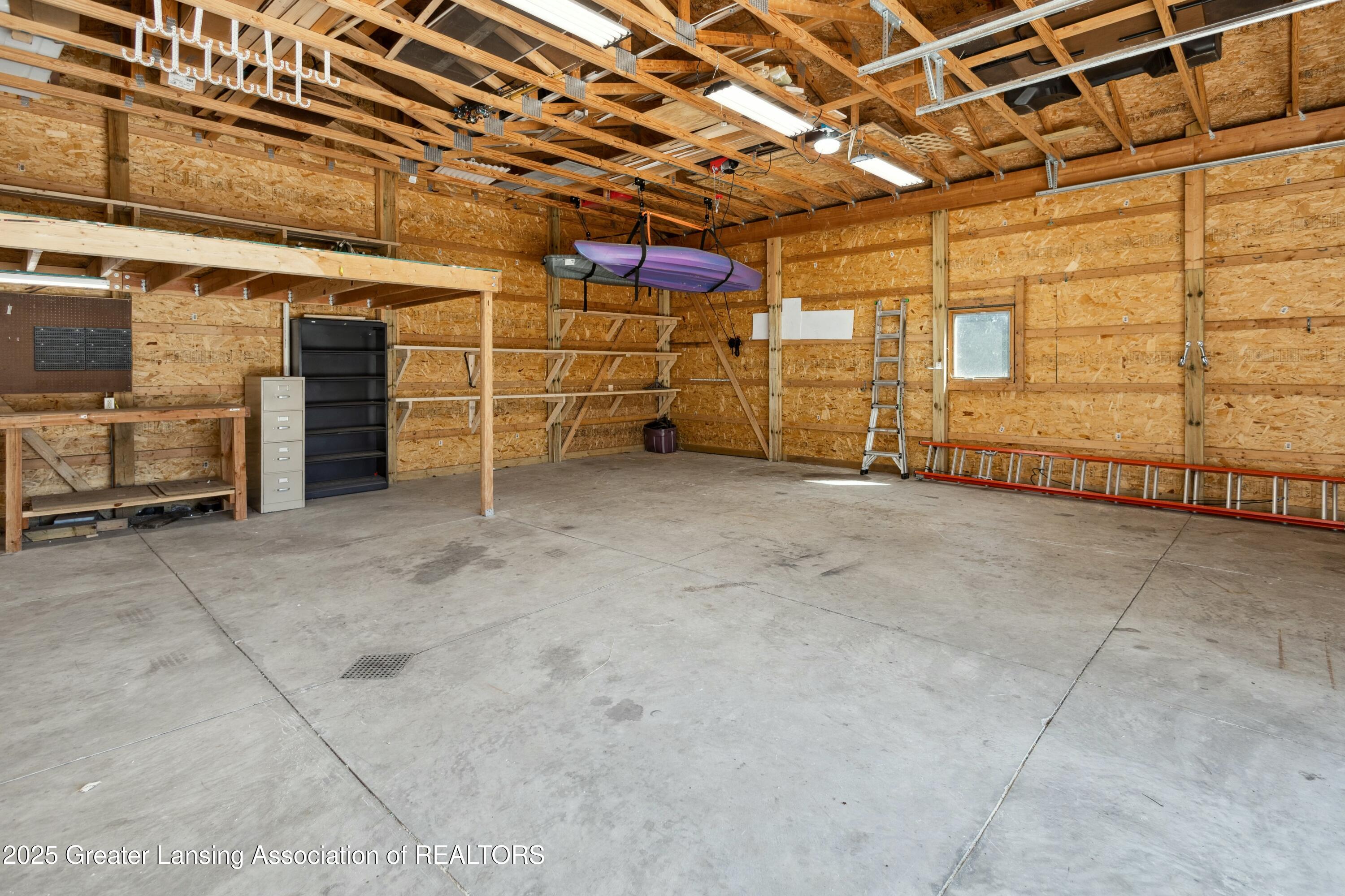 11049 Upton Road Bath, MI 48808 - Photo 32 of 57 tempImageGNaVei