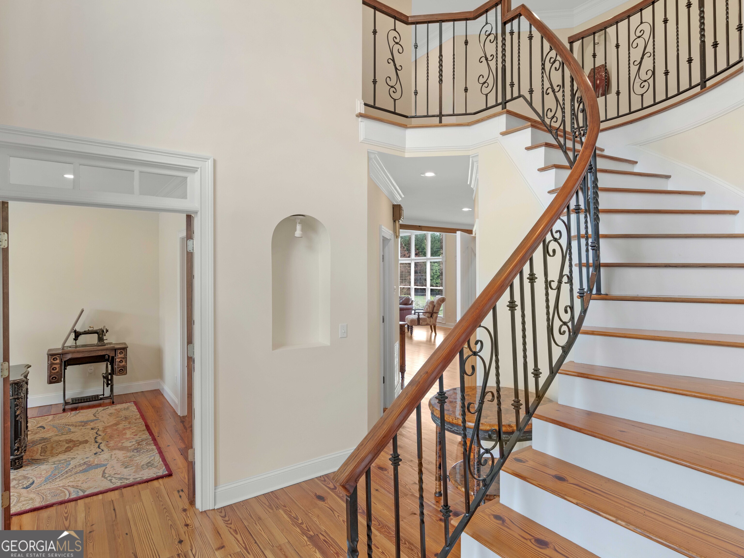 4101 West Ellis Road Griffin, GA 30223 - Photo 24 of 100 a view of entryway and hall with wooden floor
