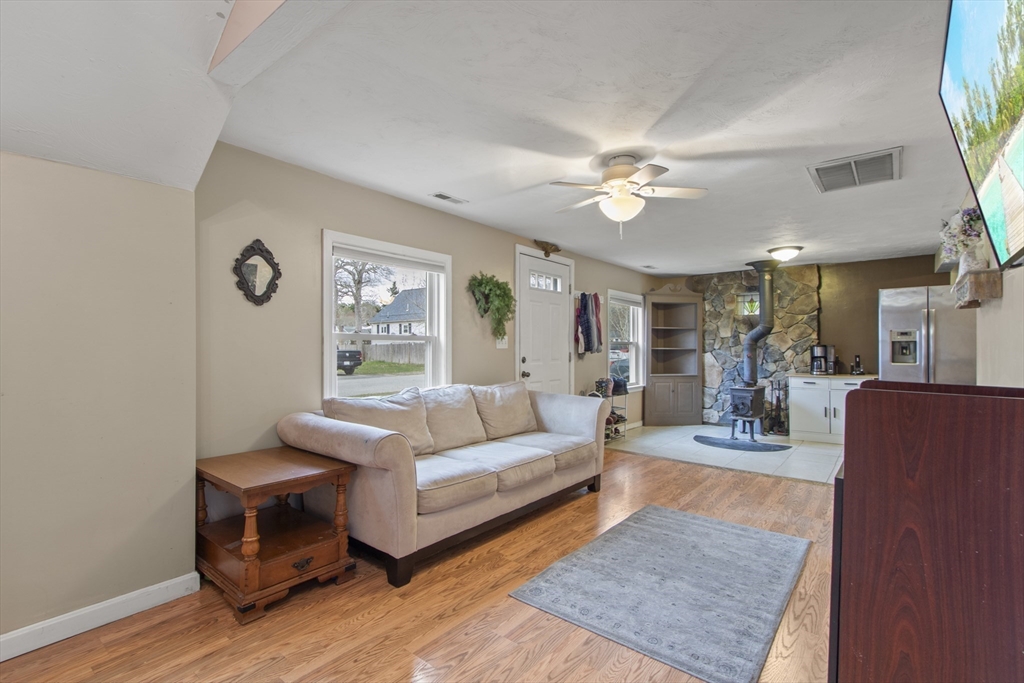 10 3rd Avenue Wareham, MA 02571 - Photo 12 of 32