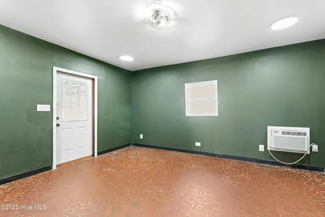 $335,000 | 110 Rountree Street West, Wilson, NC 27893