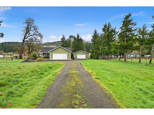 a house view with a outdoor space