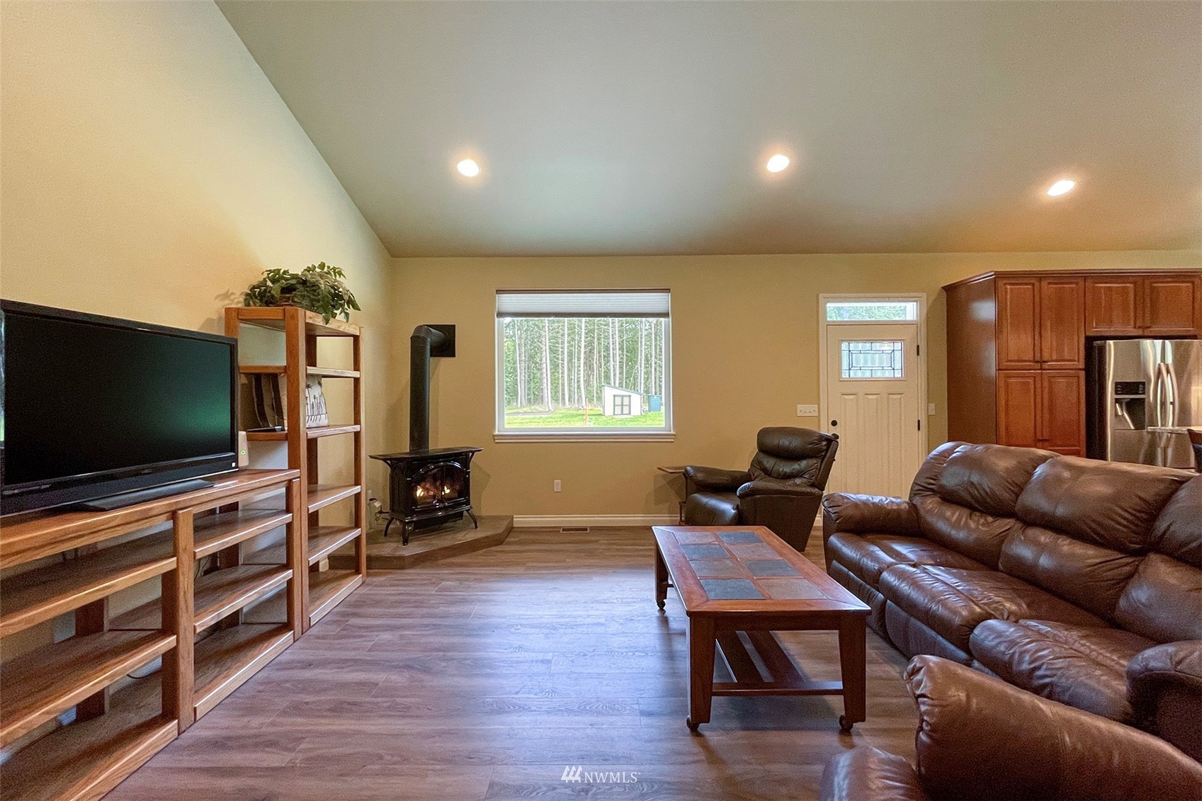 216 John Scott Road Sequim, WA 98382 - Photo 6 of 40 Gallery Image 6