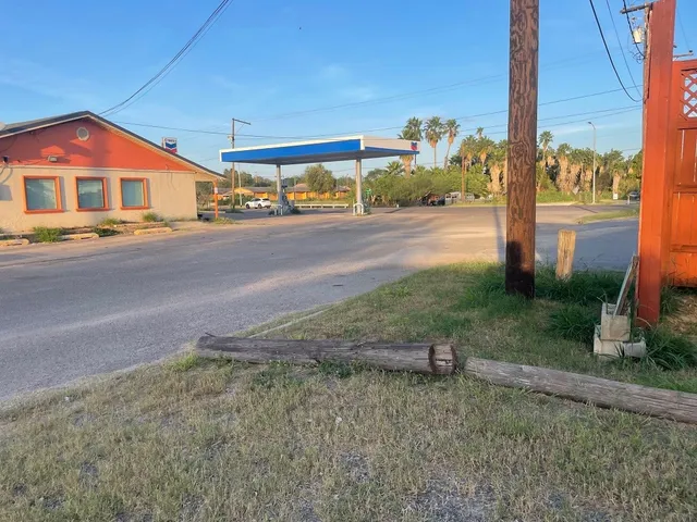 a house view with a garden space