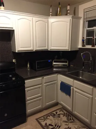 $1,350 | 5313 Avenue K, Galveston, TX 77551