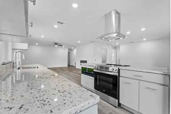 $2,400 | 6202 Glenmoor Drive, Garland, TX 75043