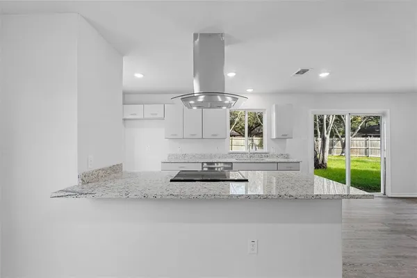 $2,400 | 6202 Glenmoor Drive, Garland, TX 75043