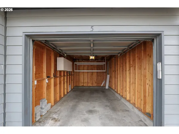 $370,000 | 240 Lone Pine Lane, Unit 5, The Dalles, OR 97058
