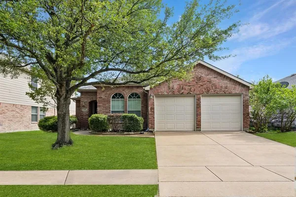 $250,000 | 431 Sugarberry Lane, Fate, TX 75087