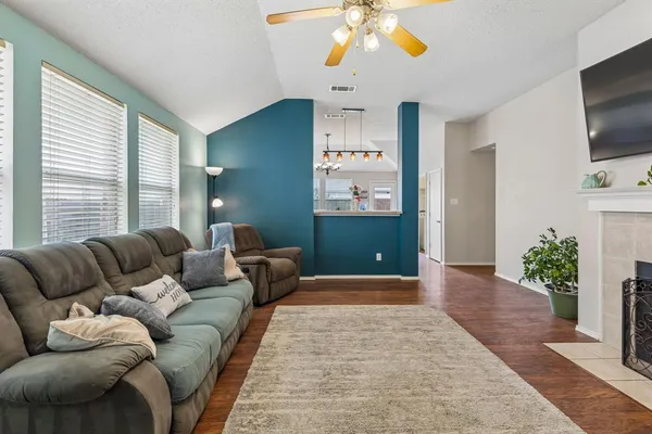$250,000 | 431 Sugarberry Lane, Fate, TX 75087