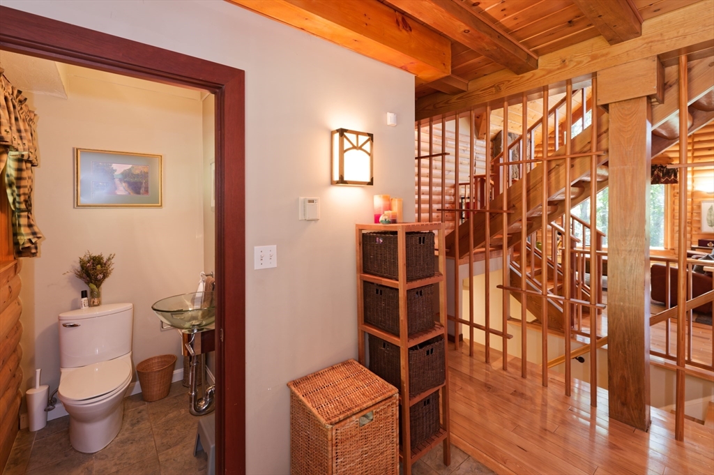 55 Breakneck Hill Road Southborough, MA 01772 - Photo 15 of 42
