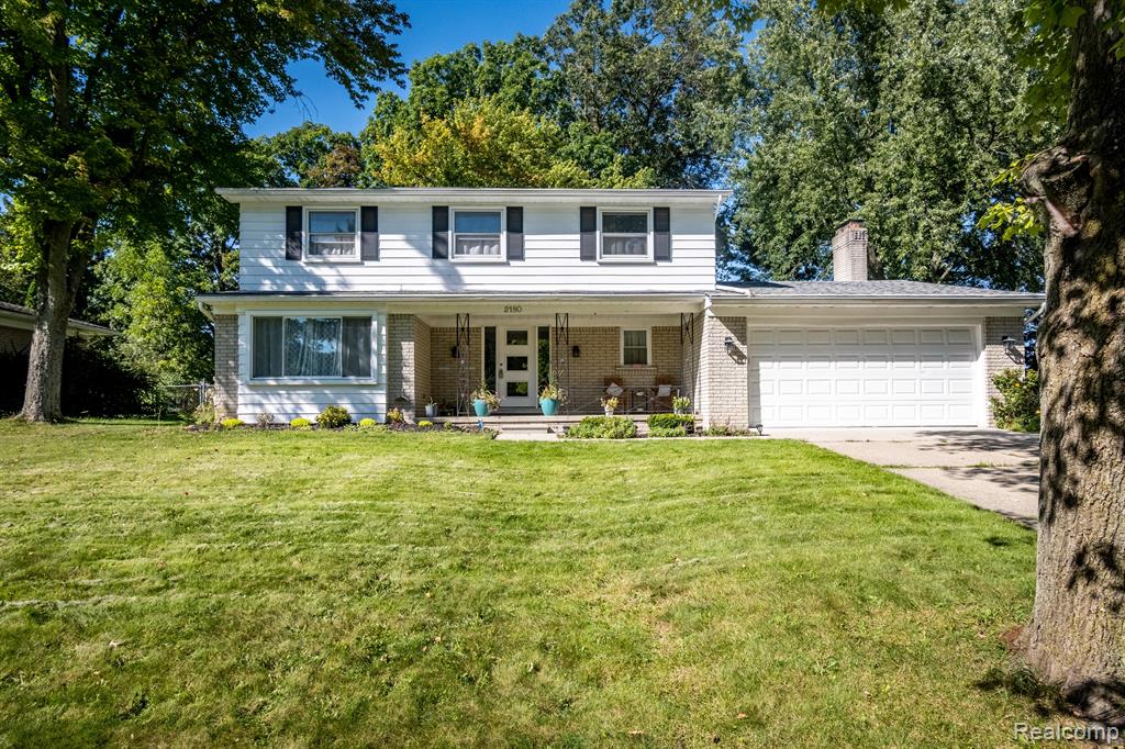 2180 Avoncrest Drive Rochester Hills, MI 48309 - Photo 1 of 46