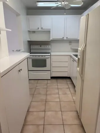 $2,750 | 1421 South Ocean Boulevard, Unit 218, Pompano Beach, FL 33062
