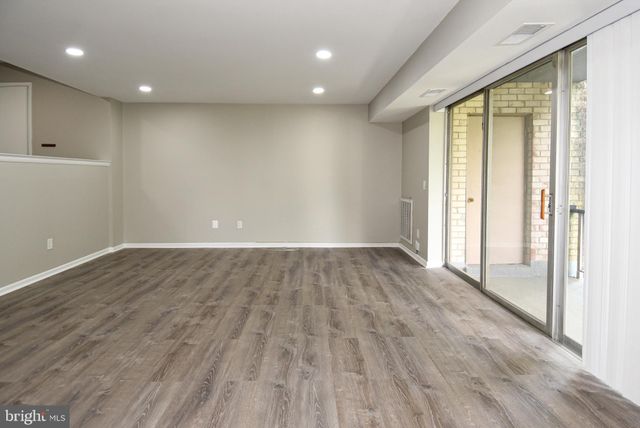 $250,000 | 14632 Bauer Drive, Unit 3, Rockville, MD 20853