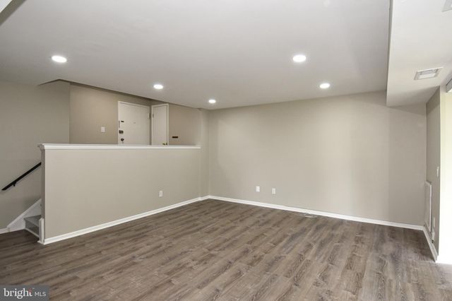 $250,000 | 14632 Bauer Drive, Unit 3, Rockville, MD 20853