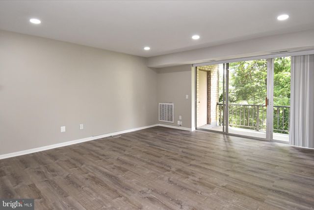 $250,000 | 14632 Bauer Drive, Unit 3, Rockville, MD 20853