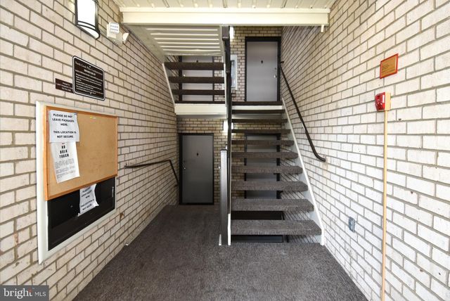 $250,000 | 14632 Bauer Drive, Unit 3, Rockville, MD 20853