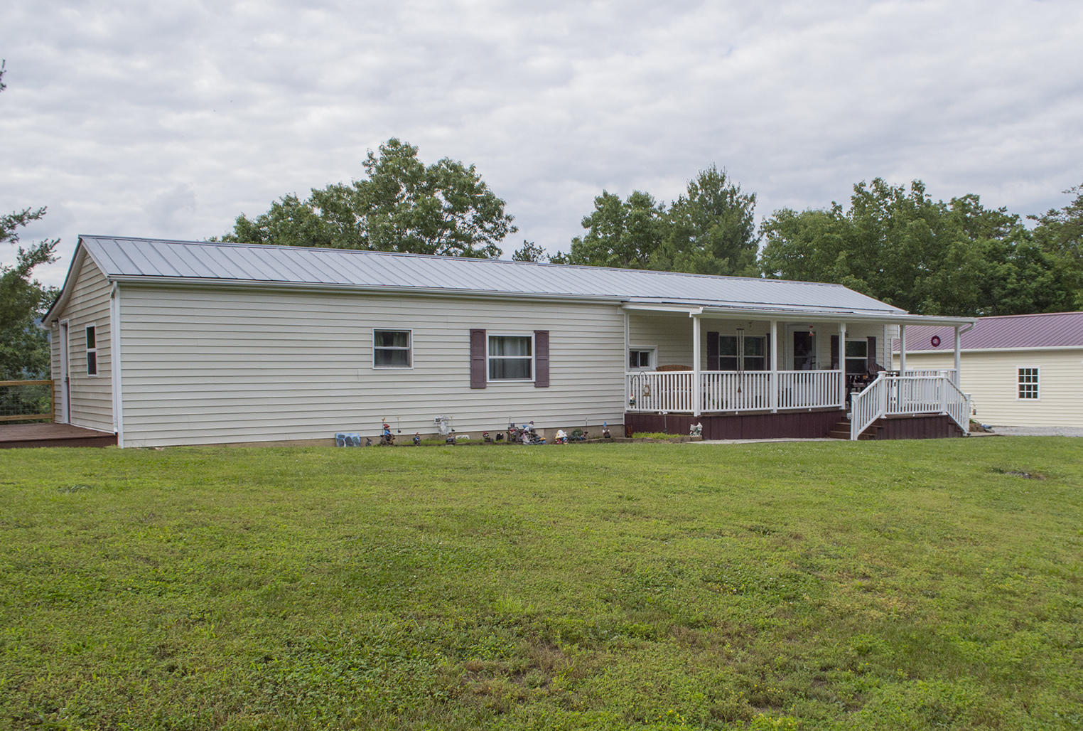 3832 North Fork Road Elliston, VA 24087 - Photo 1 of 15 Front