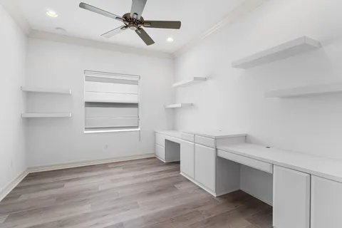 a view of utility room and windows