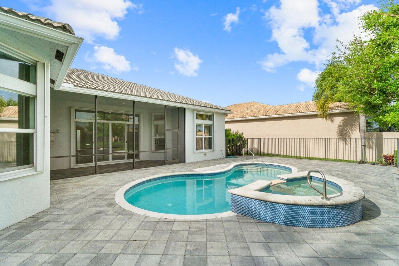 9039 Ribbons Ridge Point Boynton Beach, FL 33473 - Photo 36 of 42 Patio