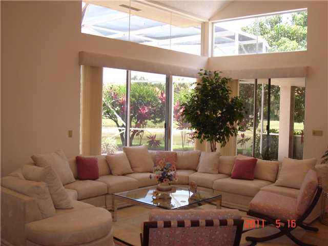 17196 Newport Club Drive Boca Raton, FL 33496 - Photo 2 of 22 Living room