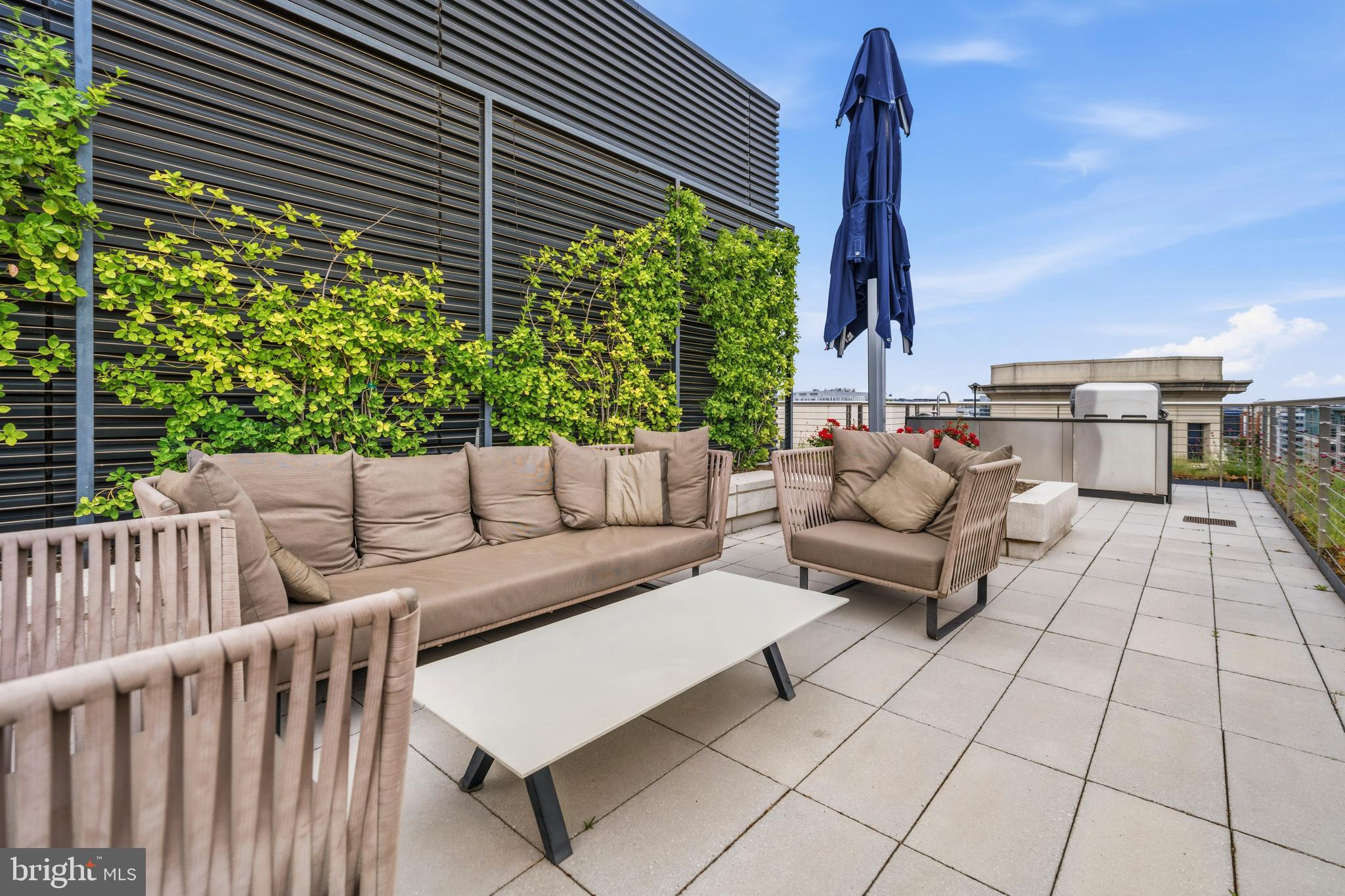 925 H Street Northwest, Unit 315 Washington, DC 20001 - Photo 42 of 46