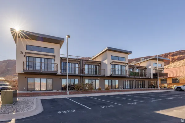 $250,000 | 443 Kane Creek Boulevard, Unit B112, Moab, UT 84532